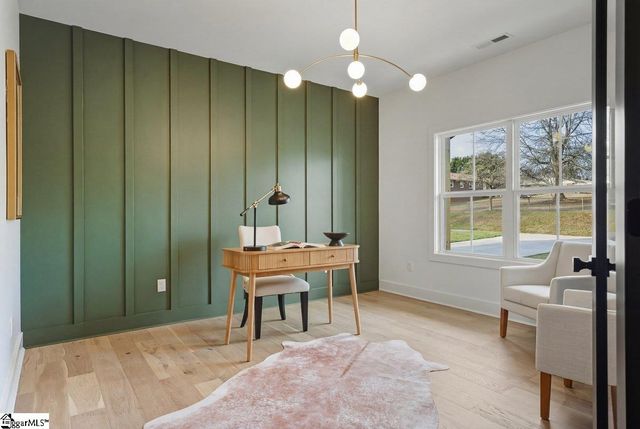 3506 State Park Road, Greenville, SC 29609