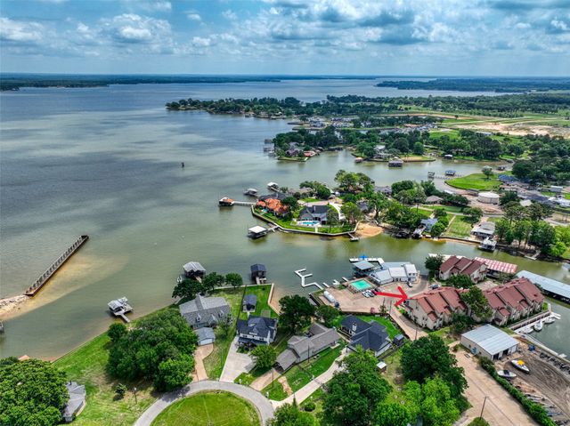 1933 Island Circle B113, Tool, TX 75143