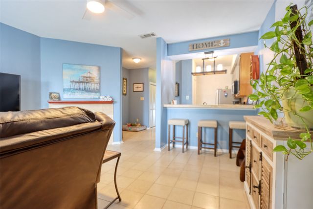 1933 Island Circle B113, Tool, TX 75143