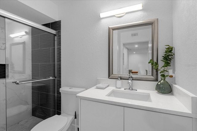 14036 FAIRWAY ISLAND DR 1513, Orlando, FL 32837