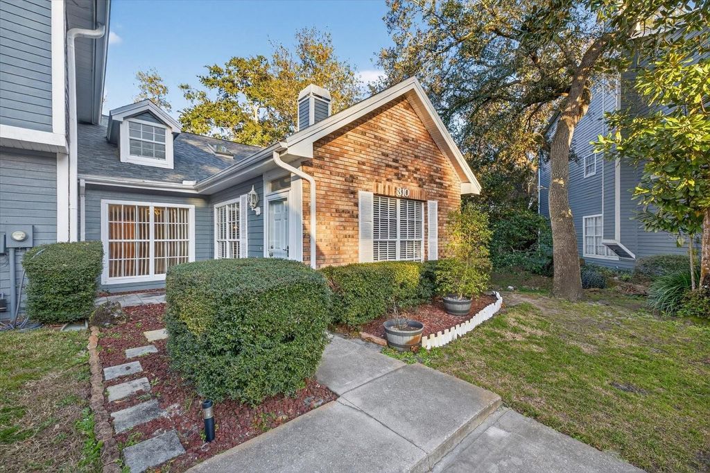 310 WINCHESTER WAY, Palm Harbor, FL 34684