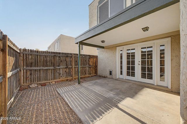5940 W TOWNLEY Avenue, Glendale, AZ 85302