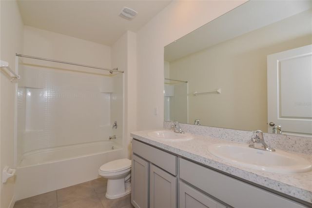 16935 TRITE BEND STREET, Wimauma, FL 33598