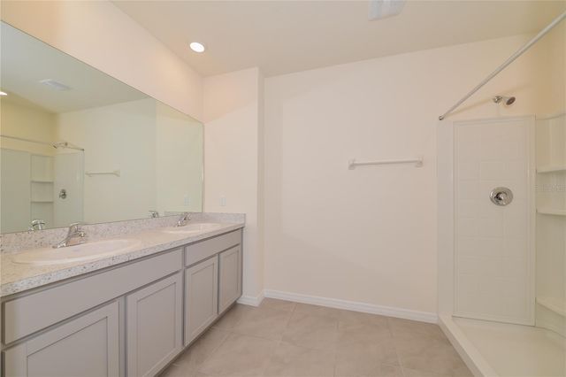 16935 TRITE BEND STREET, Wimauma, FL 33598