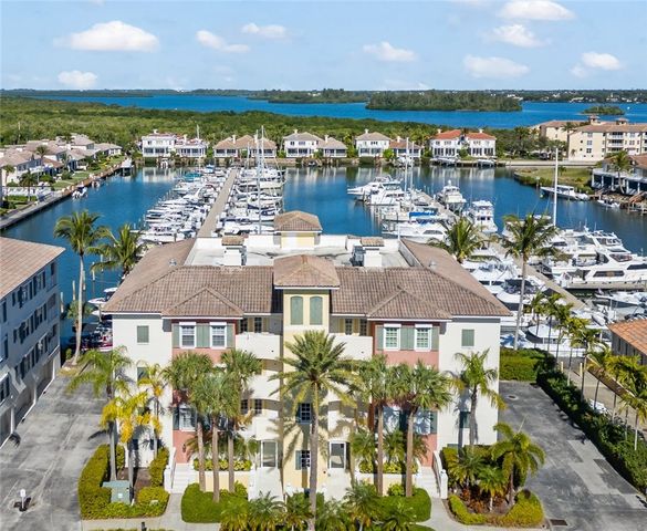 1215 Marina Village Circle 302, Vero Beach, FL 32967