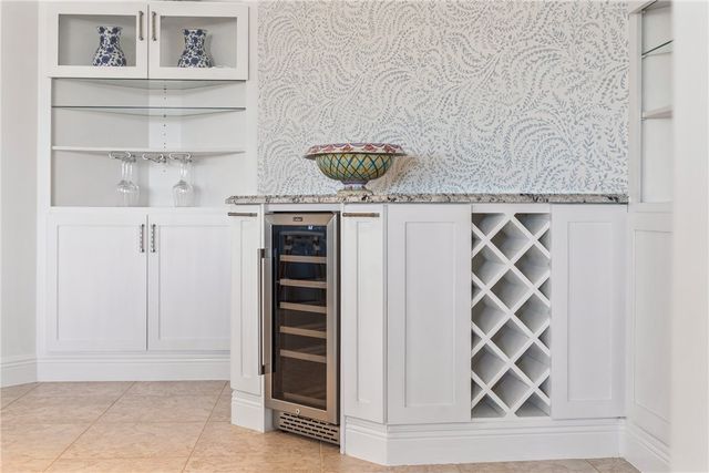1215 Marina Village Circle 302, Vero Beach, FL 32967