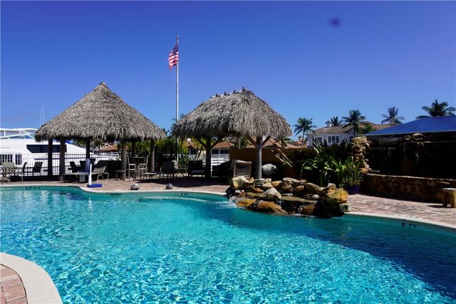 1215 Marina Village Circle 302, Vero Beach, FL 32967