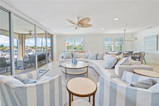 1215 Marina Village Circle 302, Vero Beach, FL 32967
