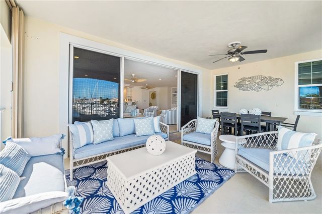 1215 Marina Village Circle 302, Vero Beach, FL 32967