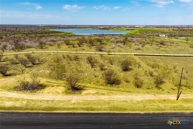 280 Sage Hills Drive, Lockhart, TX 78644