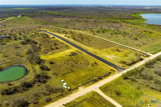 280 Sage Hills Drive, Lockhart, TX 78644
