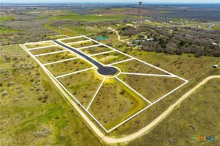 280 Sage Hills Drive, Lockhart, TX 78644