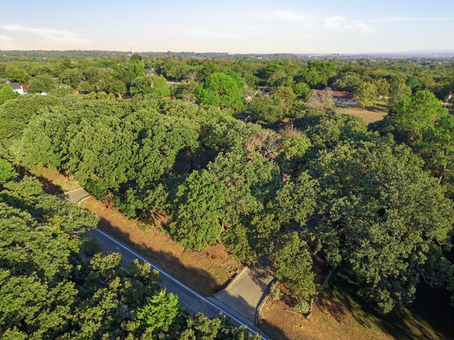 2041 Fawkes Lane, Keller, TX 76262