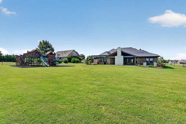 4227 Waterstone Estates Drive, Mckinney, TX 75071