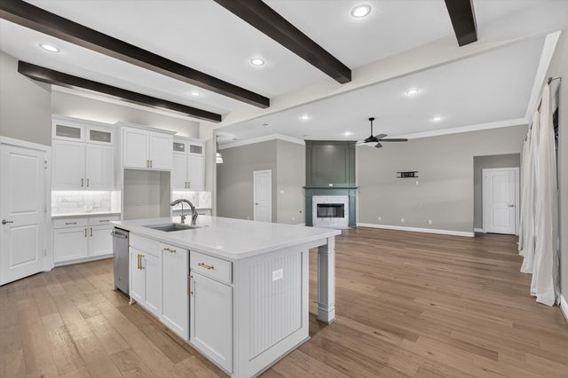 4227 Waterstone Estates Drive, Mckinney, TX 75071