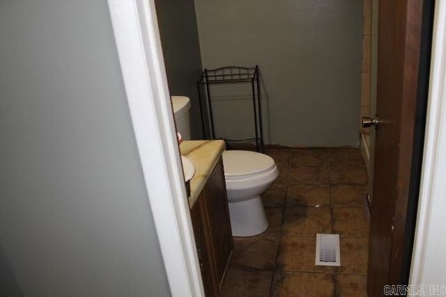 91 Dartmouth Drive, Little Rock, AR 72204