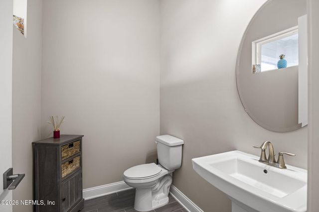 385 RUM RUNNER Way, St. Johns, FL 32259