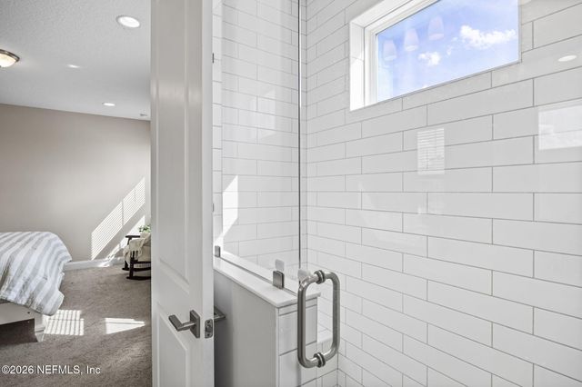 385 RUM RUNNER Way, St. Johns, FL 32259