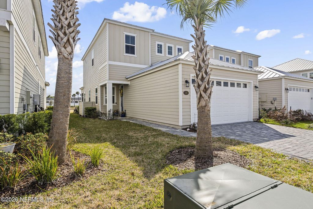 385 RUM RUNNER Way, St. Johns, FL 32259