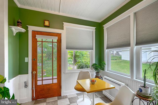 3018 IONA TER, Baltimore, MD 21214
