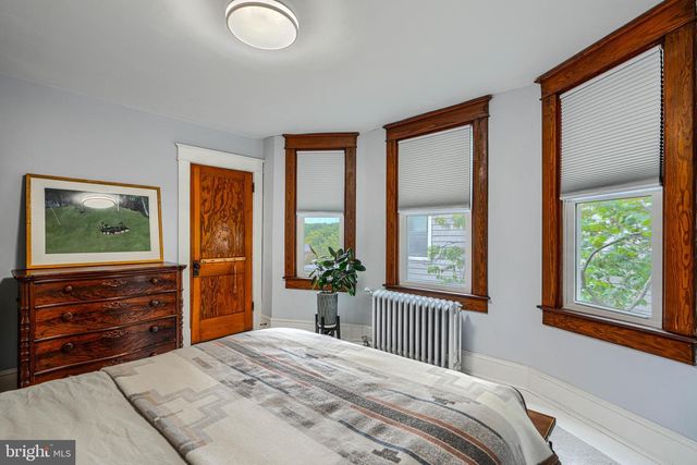 3018 IONA TER, Baltimore, MD 21214