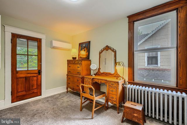 3018 IONA TER, Baltimore, MD 21214