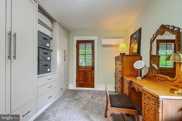 3018 IONA TER, Baltimore, MD 21214