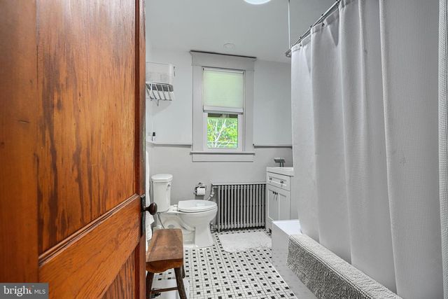 3018 IONA TER, Baltimore, MD 21214