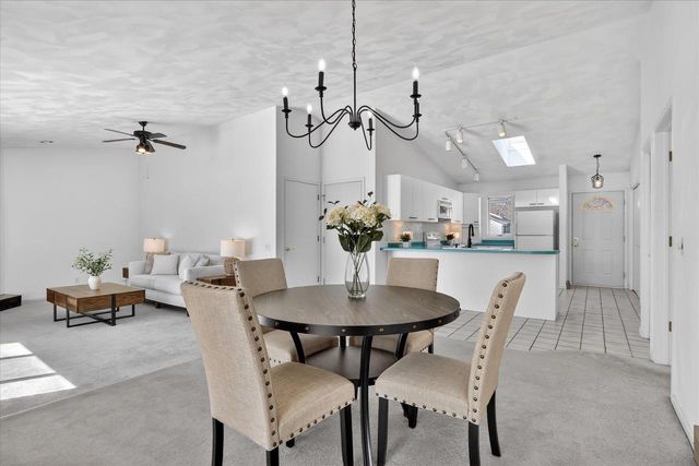 3206 Thames Lane, Janesville, WI 53546