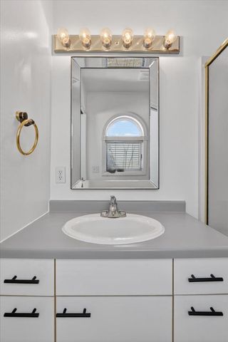 3206 Thames Lane, Janesville, WI 53546