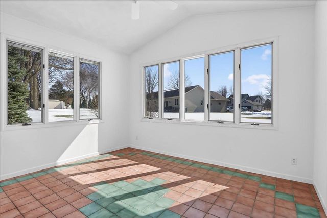 3206 Thames Lane, Janesville, WI 53546