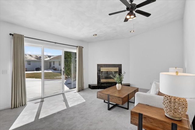 3206 Thames Lane, Janesville, WI 53546