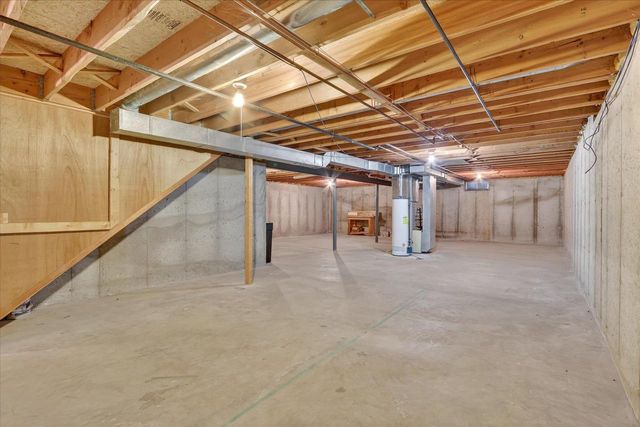 3206 Thames Lane, Janesville, WI 53546