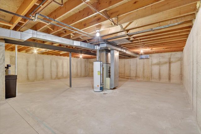 3206 Thames Lane, Janesville, WI 53546