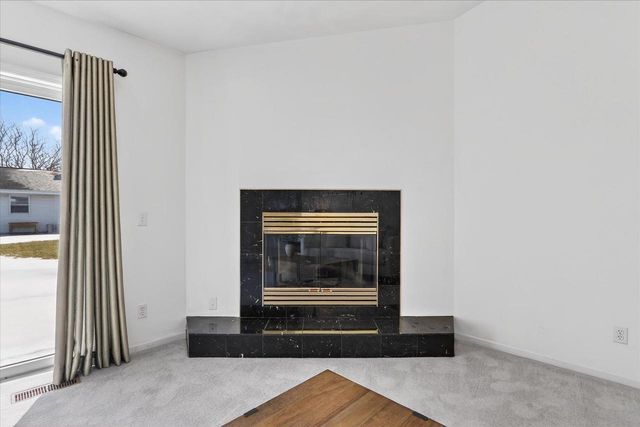 3206 Thames Lane, Janesville, WI 53546