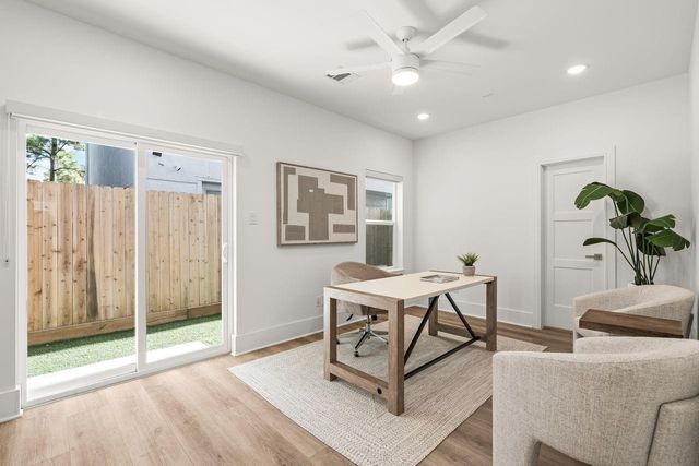 603 Skyland Terrace Way, Houston, TX 77009