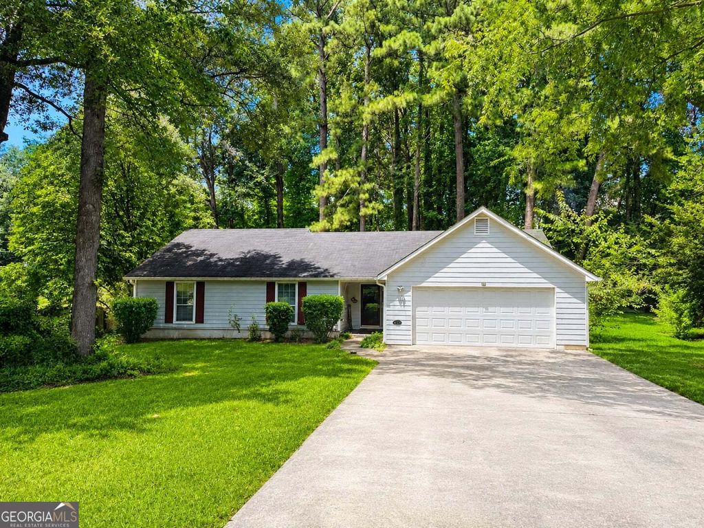 2230 Logan Drive, Jonesboro, GA 30236
