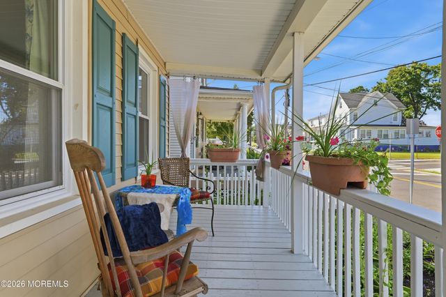 74 2nd Street, Keyport, NJ 07735