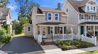 74 2nd Street, Keyport, NJ 07735