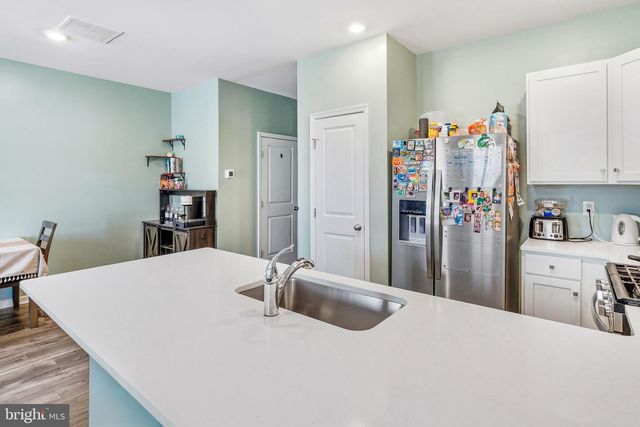 169 SICKLER CT, Sicklerville, NJ 08081