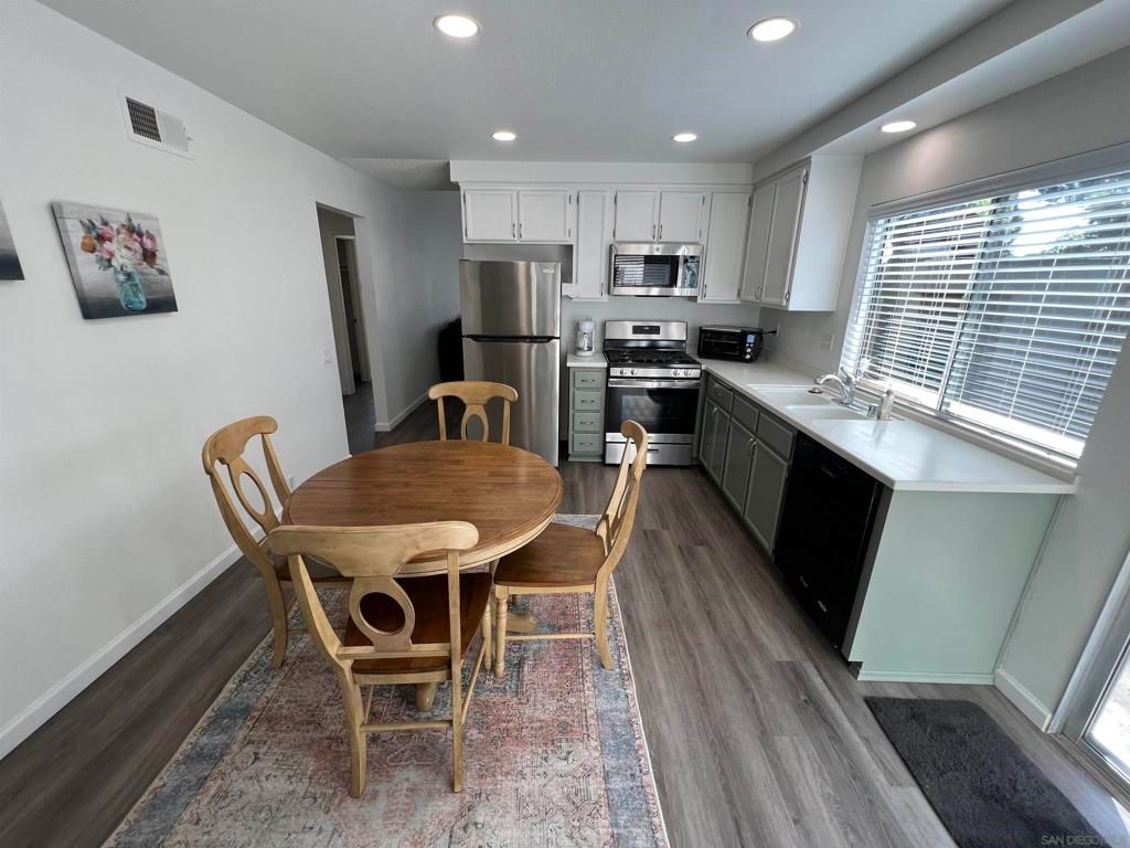 Image 17 of property listing at 10975 Clairemont Mesa Blvd., San Diego, CA 92124