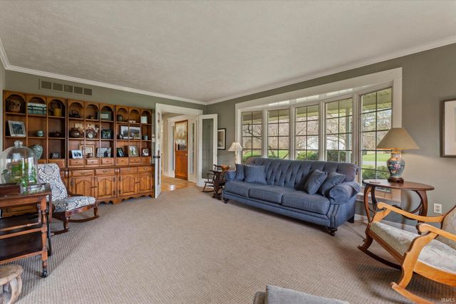 26530 Early Road, South Bend, IN 46628