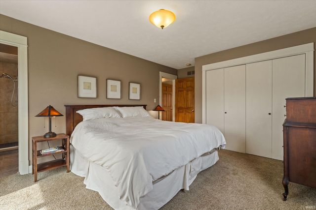 26530 Early Road, South Bend, IN 46628