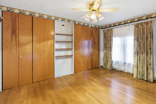 83 Clinton Heights Avenue, Columbus, OH 43202