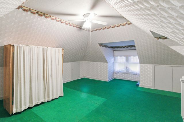 83 Clinton Heights Avenue, Columbus, OH 43202