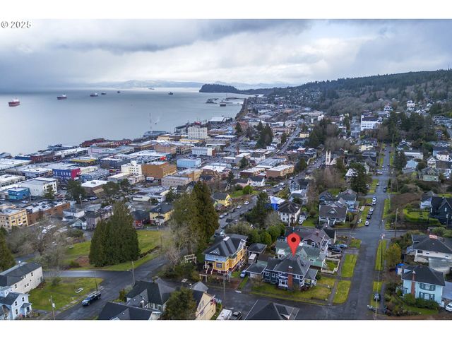 714 HARRISON Ave, Astoria, OR 97103