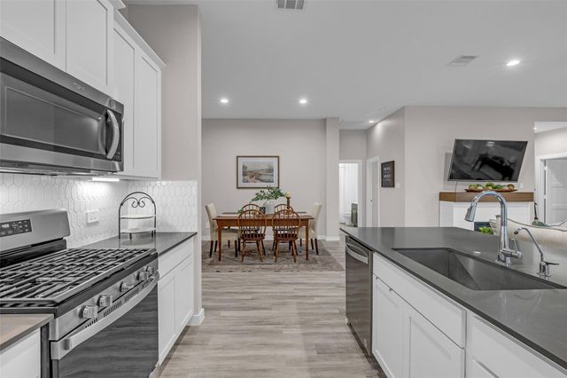 1569 Oakdale Crest Road, Montgomery, TX 77316