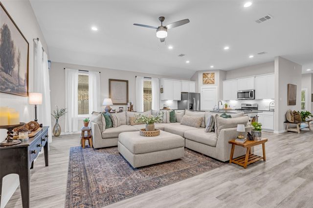 1569 Oakdale Crest Road, Montgomery, TX 77316