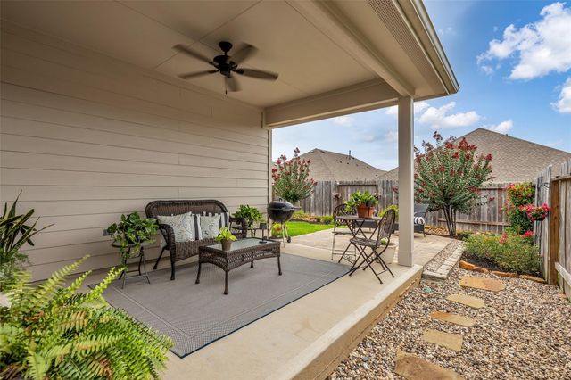 1569 Oakdale Crest Road, Montgomery, TX 77316