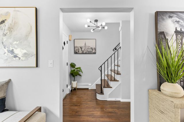 174 TERRACE AVE, Jc, Heights, NJ 07307